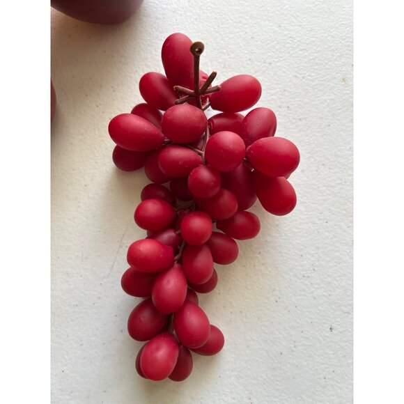 Wire Basket With Artificial Fruit Set - Strawberries Apples Orange Pear Grapes - Picture 3 of 8